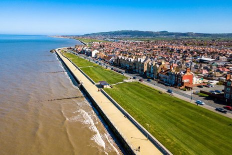 Balfour wins £97m coastal flood-defence works