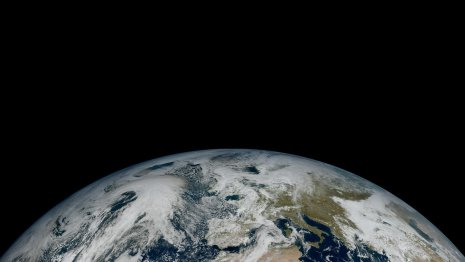 MTG-I1 Aspot image Europe’s advanced new weather satellite reveals Earth in her (cloudy) beauty