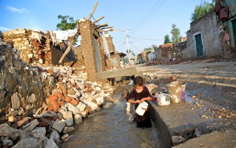 Pakistan's flood-hit homes get green, disaster-resilient redesign